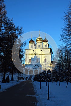 Iosifo-VolIosifo-Volotsky stavropigialny monotsky stavropigialny monastery of Russian Orthodox Church in the Volokolamsk district.