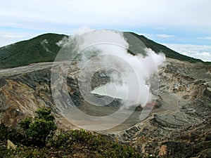 Irazu Volcano photo