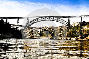 Iron bridges called over the waters of the Douro river