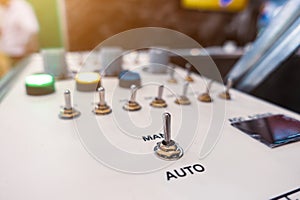 Iron Lever of electricity breaker for manual position in automatic mode