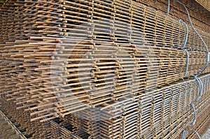 Iron mesh for reinforced concrete