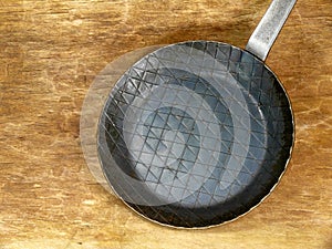 Iron pan