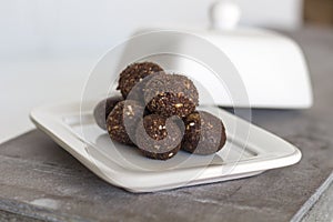 Irresistible healthy Energy Balls