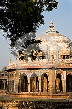Isa Khan Niazi Tomb, Delhi, India photo