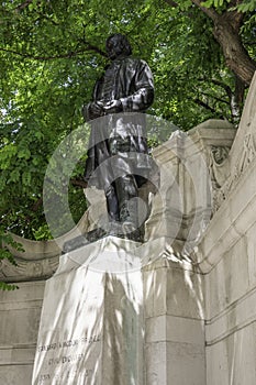 The Isambard Brunel Monument by Carlo Marochetti