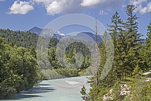 Isar river bed in KrÃÂ¼n