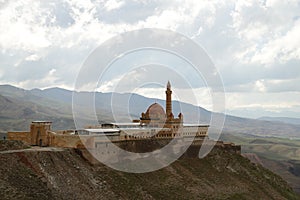 Ishak Pasha palace