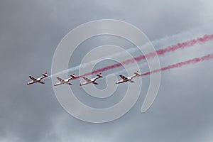 Iskry (White-and-Red Sparks)