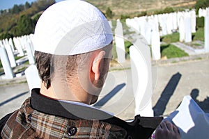 Islamic praying on dead person