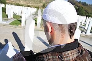 Islamic praying on dead person