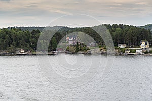 Island homes on the archipelago leading to Stockholm