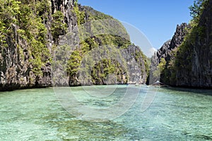 Island hopping in El Nido, Palawan - Philippines