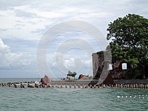 The island of Kelor and stone pillars photo