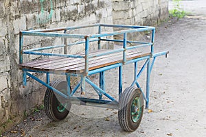 Isolated chariot on the street