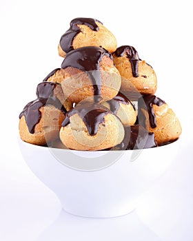 Isolated profiteroles