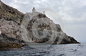 Isole Tremiti - Faro di San Domino da Cala del Bue Marino