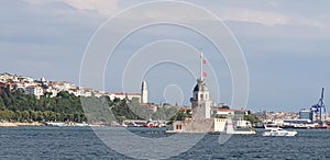 Istanbul and its epic Maiden's Tower, time has stopped in this city, take a tour and see both natural and historical riches