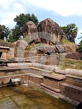 Isurumuniya Ranmasu Uyana Runins in sri lanka