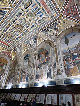 Italia. Sienne. The Cathedral Notre Dame de l`Assomption. The Libreria Piccolomini photo