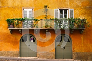 Italian balcony