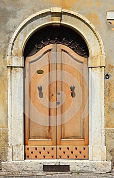 Italian door