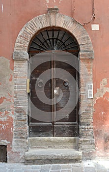 Italian door