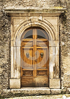 Italian door