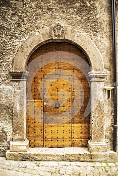 Italian door