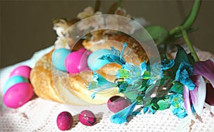 Italian Easter bread with eggs and flovers