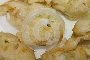 Fried pumpkin blossoms