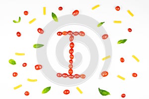 Italian food eating pattern with letter