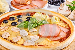Italian Four Seasons Pizza (Pizza Quattro Stagioni)