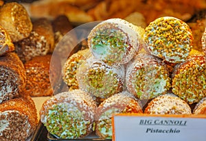 Italian pastries cannoli