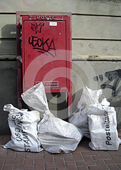 Italian postal service...