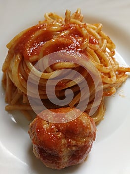 Italian spagetti pasta and meetball with tomato sauce