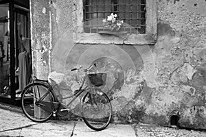 Italian street with romantic bicycle