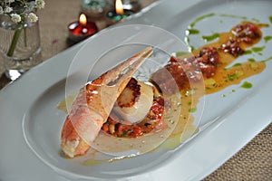 Italian style scallop crab claw