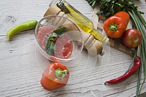 Italian tomato and basil sauce