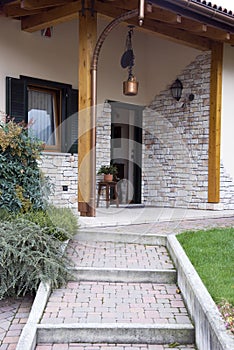 Italian villa - the entrance