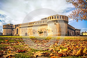 Italy castle autumn leaves ground park yellow tone background me