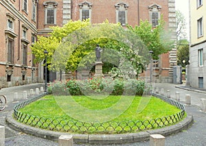 Italy, Milan, Piazzetta di Brera, Francesco Hayez statue