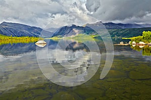 Jack London's lake. Summer, reflexions