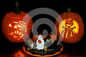Jack O' Lanterns and Halloween Tabletop Display