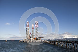 Jack-up rig in Alaska