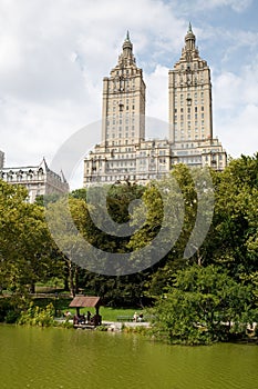 Jacqueline Kennedy Onassis Reservoir and 300 West photo