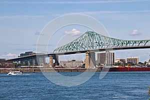 Jacques Cartier Bridge spanning the St. Lawrence seaway in Montr