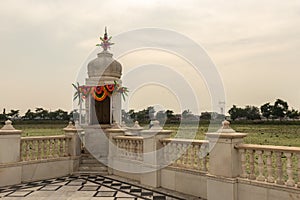 Jal mandir pawapuri lord mahavir jain temple