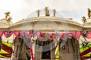 Jal mandir pawapuri lord mahavir jain temple