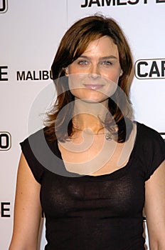 Emily Deschanel