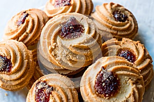 Jammie Dodgers Biscuits / Cookies Filled with Jam.